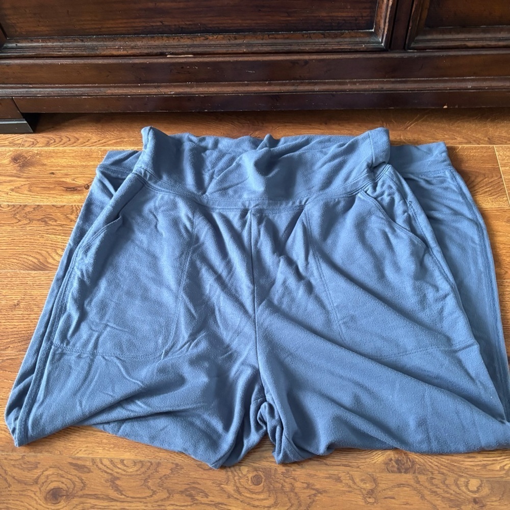Old Navy Active blue fold over lounge pants in size L